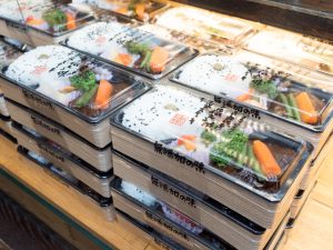 つばめグリル ハンバーグ弁当陳列